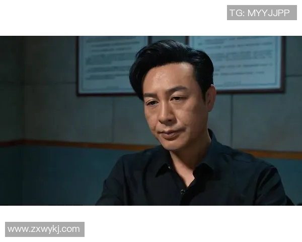 家暴女友的足球明星背后的黑暗故事与公众形象的巨大反差 家暴女友的足球明星背后的黑暗故事与公众形象的巨大反差